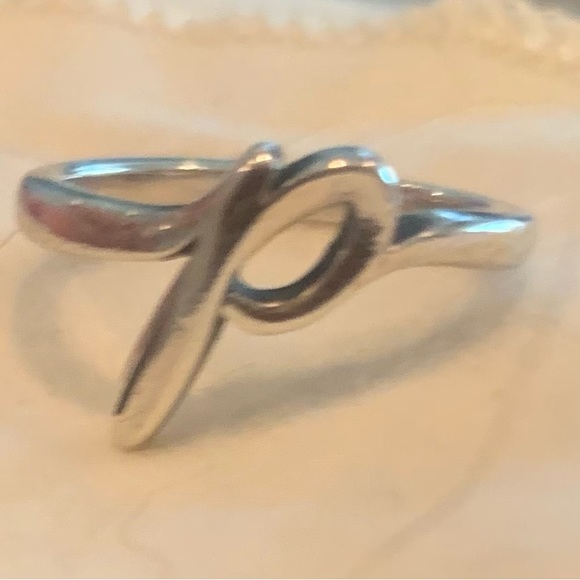 James Avery Script Initial P Ring - Picture 2 of 5